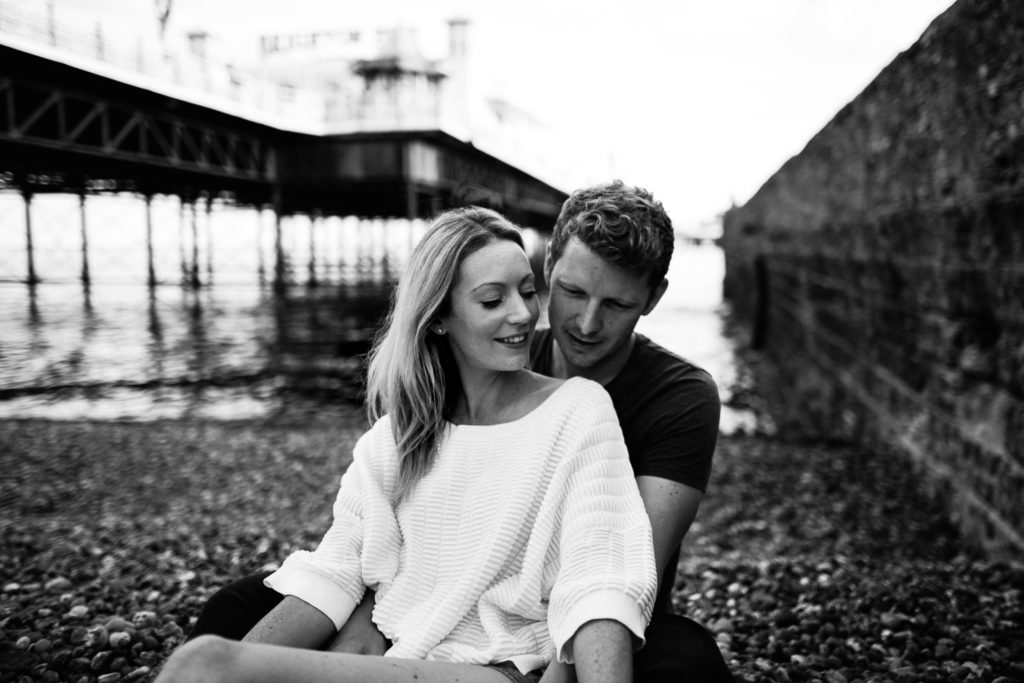 wedding photography brighton beach and pier engagement shoot