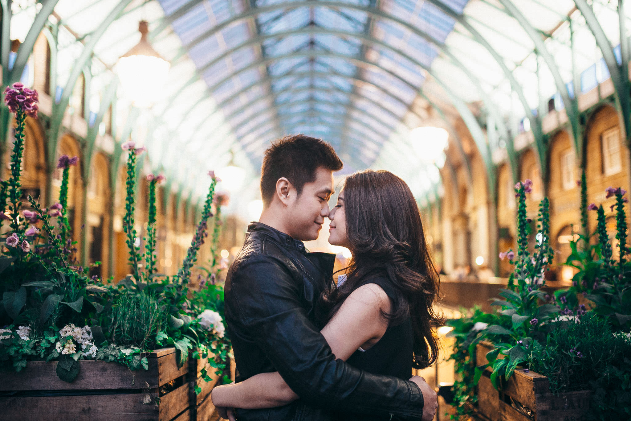 top best locations for engagement shoot in london covent garden