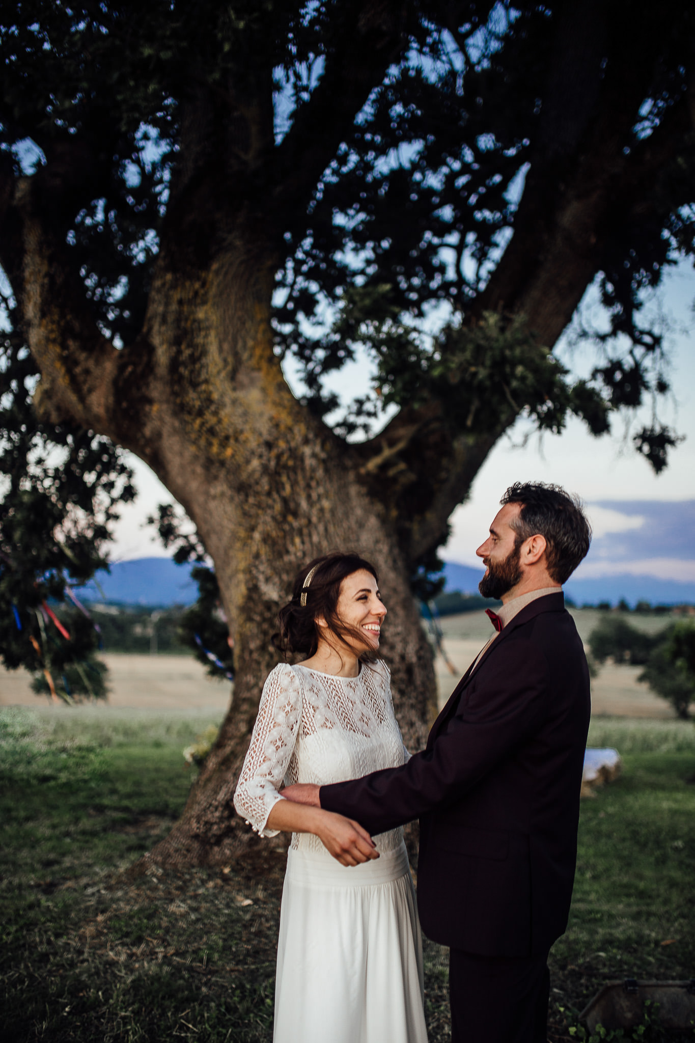 destination outdoor wedding in tuscany italy
